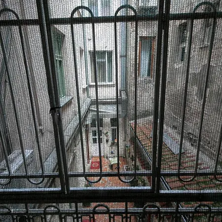 B 52 Βελιγράδι